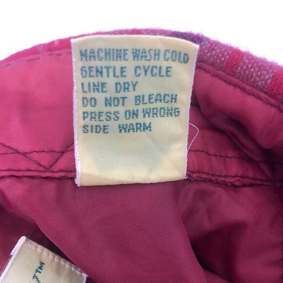 St. John’s Bay Vintage Wool Red Plaid Outdoors Button Down Flannel Shirt M - Picture 11 of 16